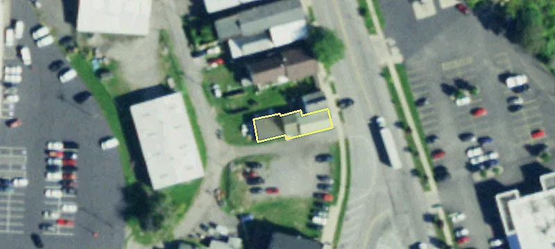 128 Main St