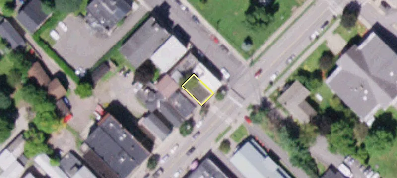 120 Main St