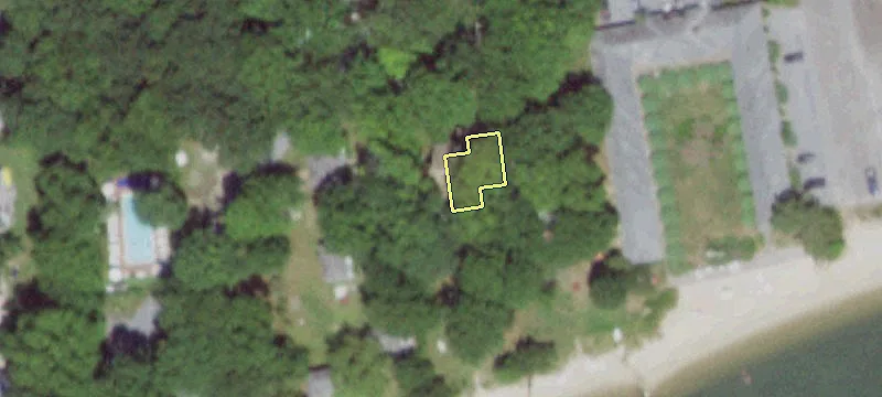 1220 Silvermere Rd