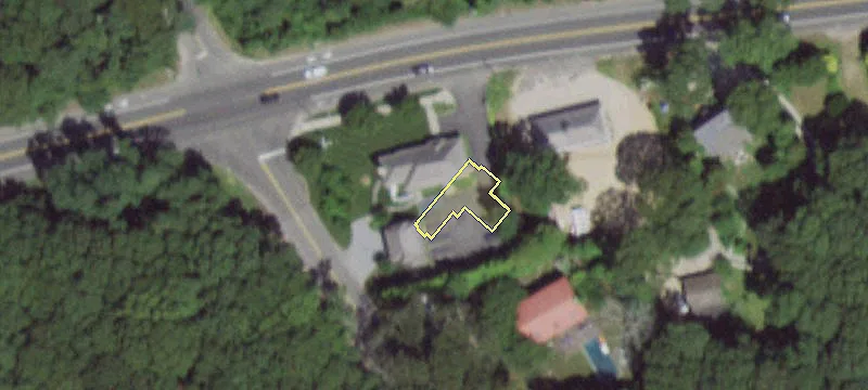 411 Montauk Hwy