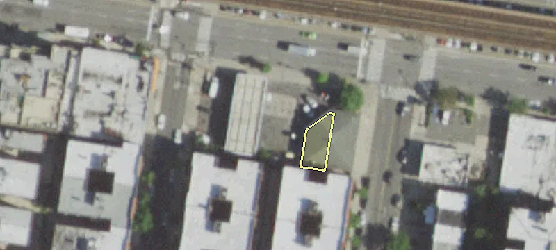 4218 Queens Blvd