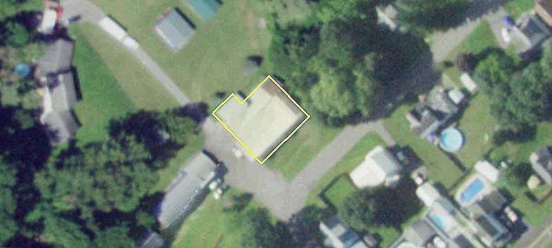 121 Manhattan Ave