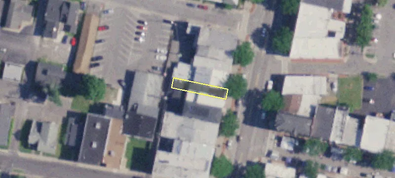 40 Main St