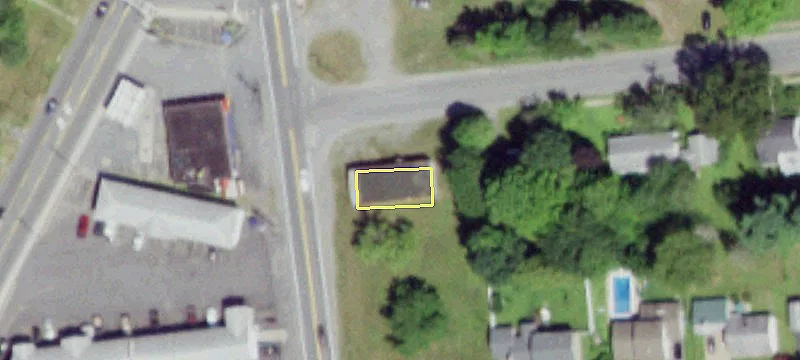 8 Gansevoort Rd