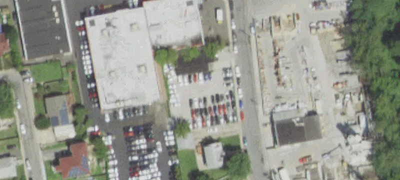 275 Henry St