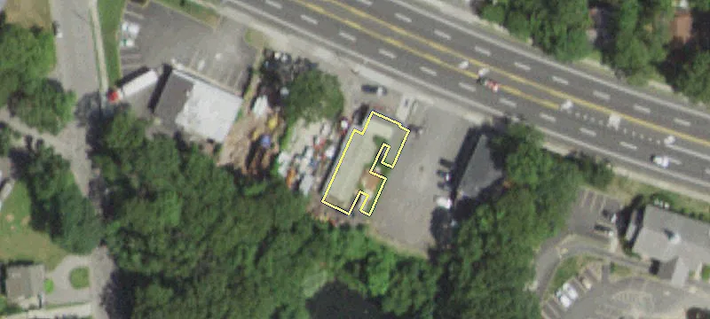 680 Horseblock Rd