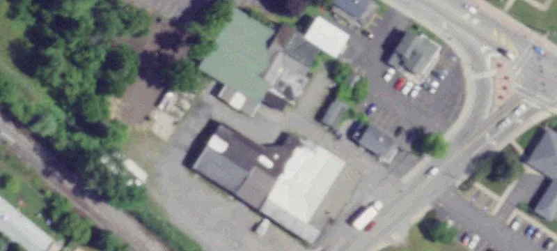 32 School St