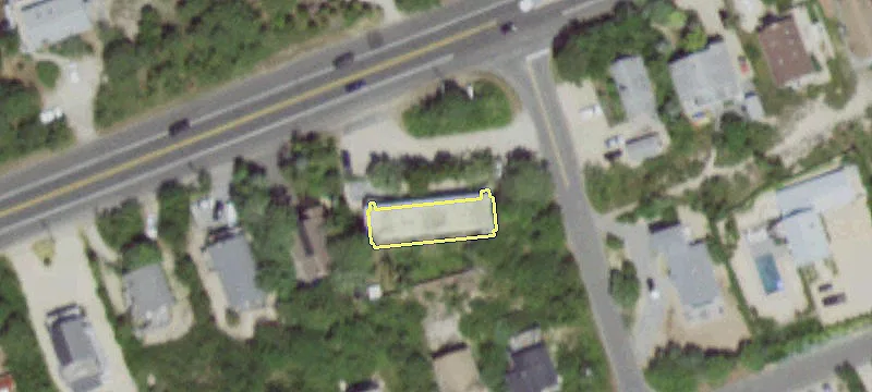 1882 Montauk Hwy
