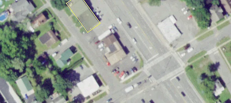 211 Oriskany Blvd