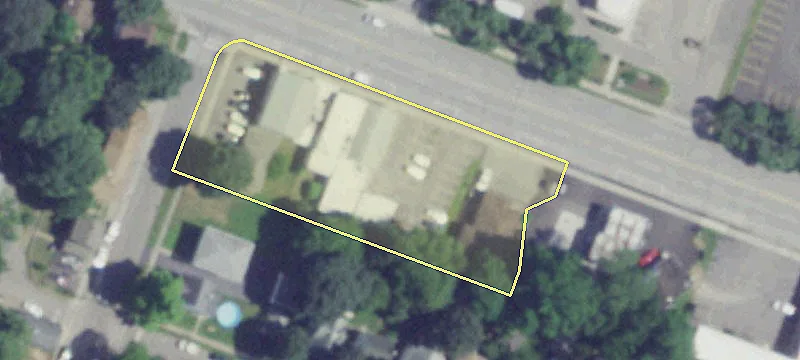448 Commercial St