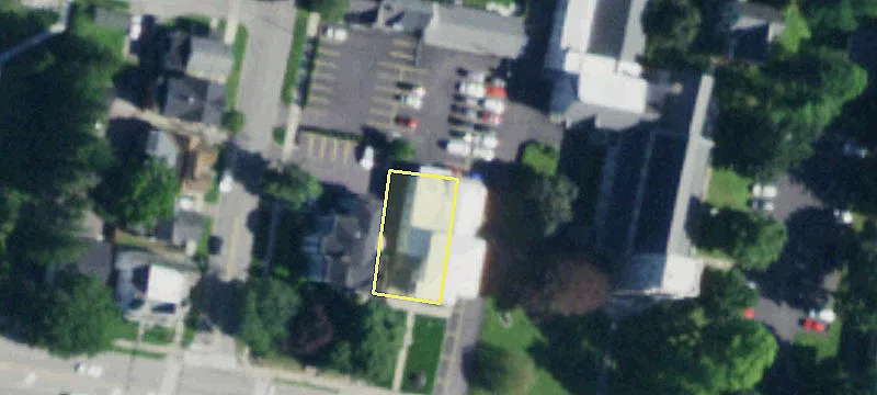 403 Main St