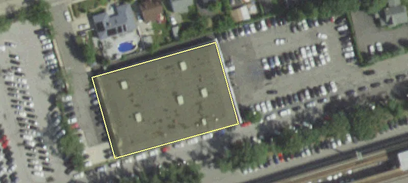 2212 Ctr Ave