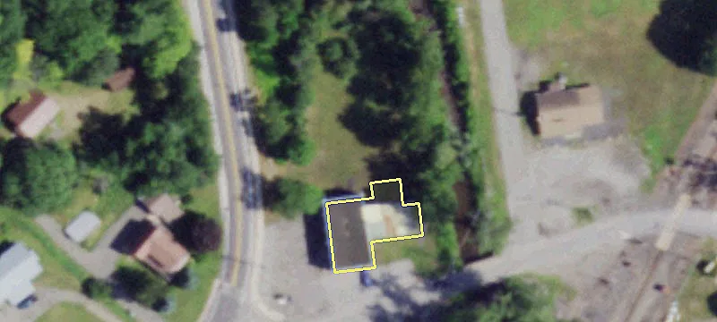3 Dock Ln