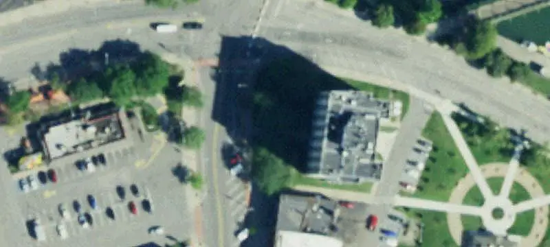 1 Main St