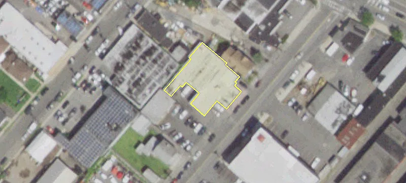 421 Waverly Ave