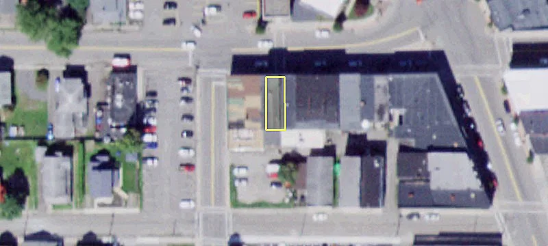 125-127 Franklin St