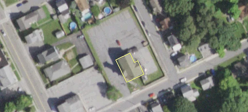 8 School St