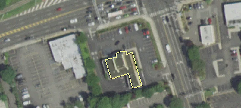1600 Hempstead Tpke
