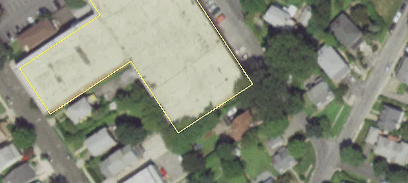 34 Whittier Ave