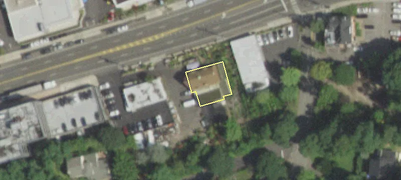 1056 Northern Blvd