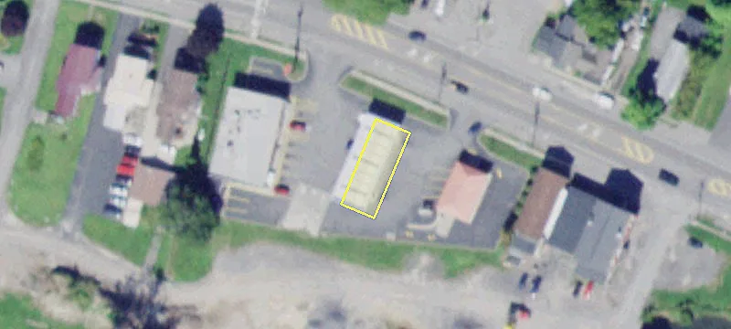 136 Main St