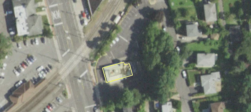 3 Cedar Swamp Rd