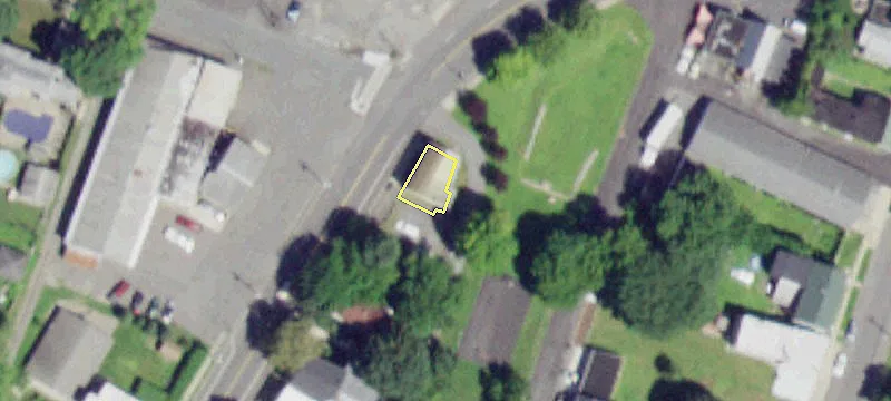 736 3rd Ave