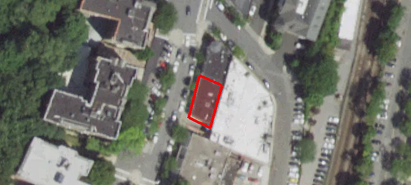 100 Garth Rd