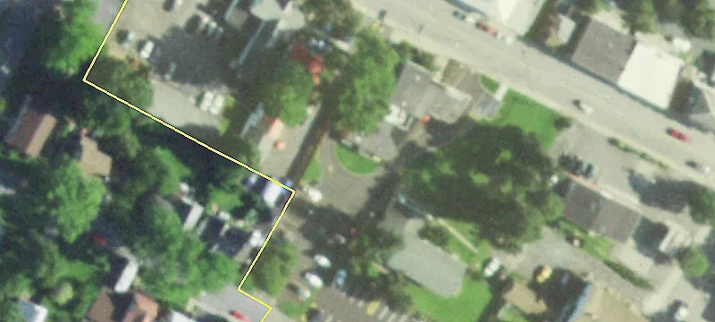 28 Market St