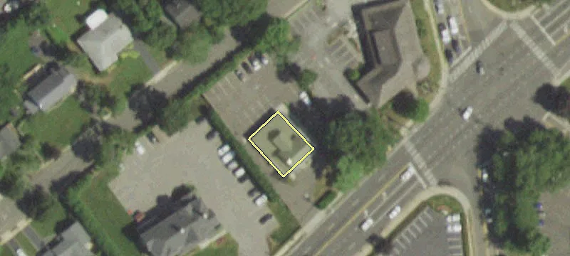 373 Main St