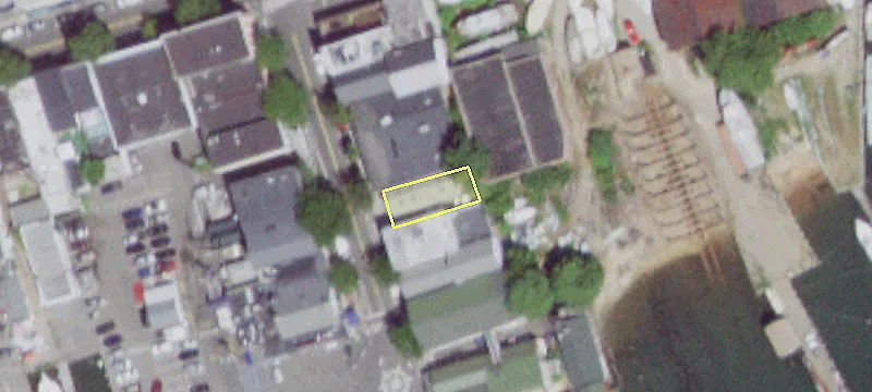 124 Main St