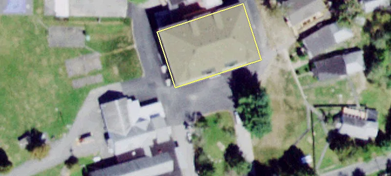 100 Elm Dr