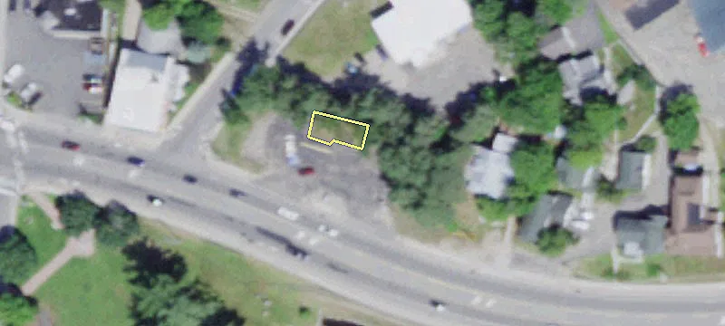 23 Riv St