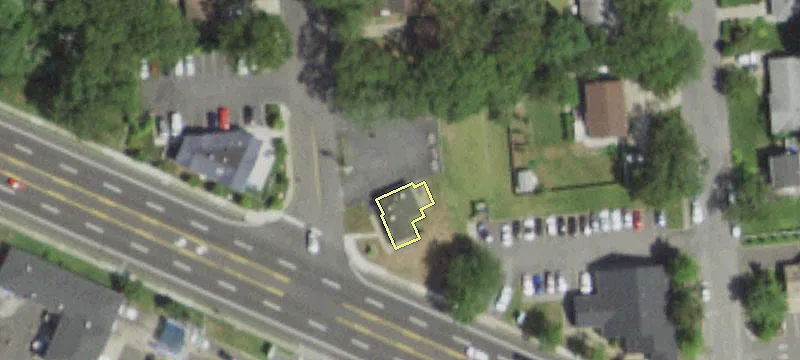 625 Horseblock Rd