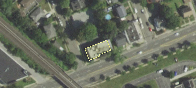 70 Old Country Rd