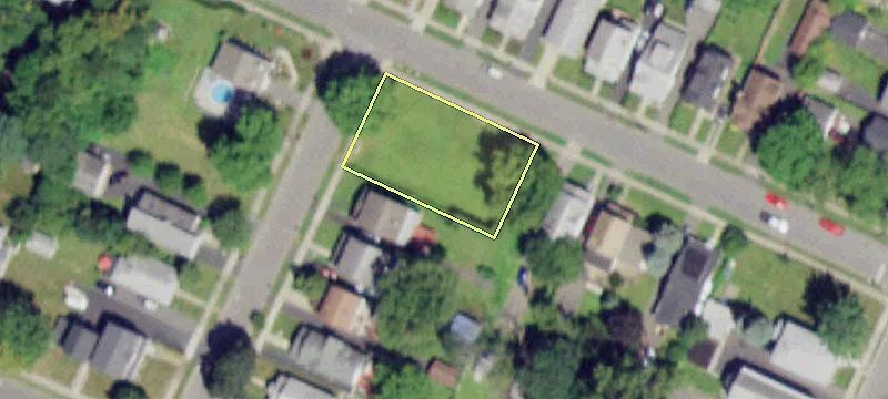 21 Hutton St