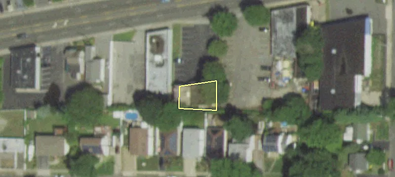 700 Montauk Hwy