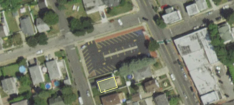 299 Wellwood Ave