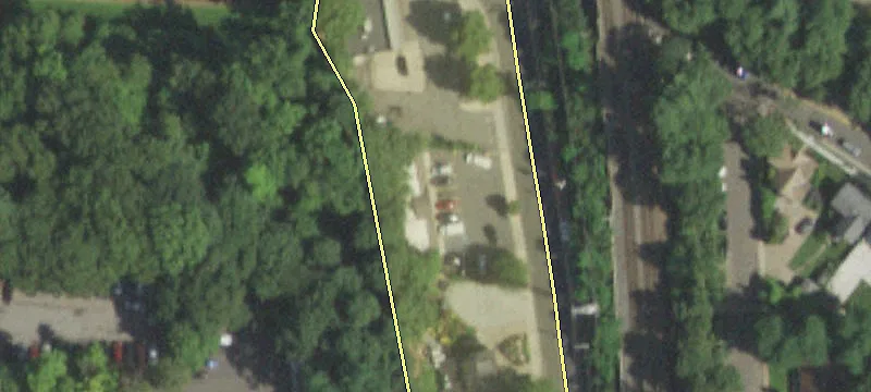 3 Railroad Ave