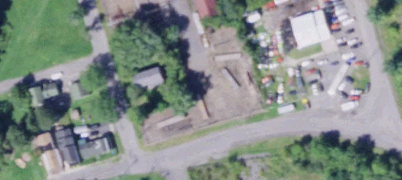 102 Luquer St