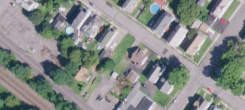 28 Carmichael St