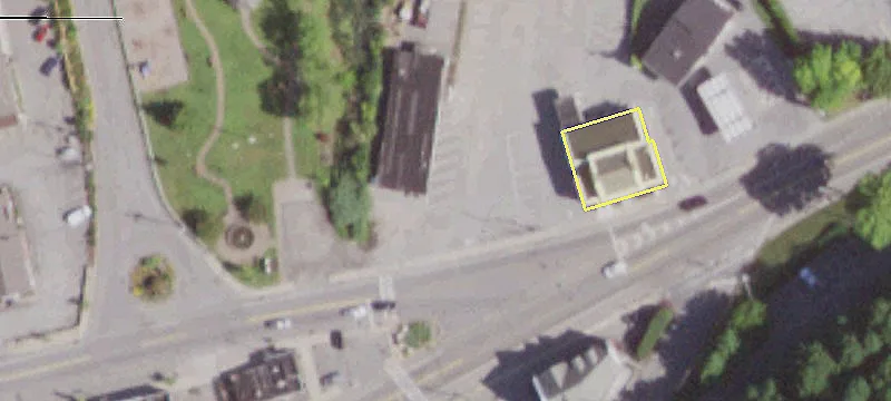 955 Lk Blvd