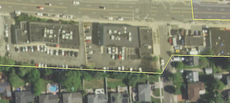 452 Merrick Rd