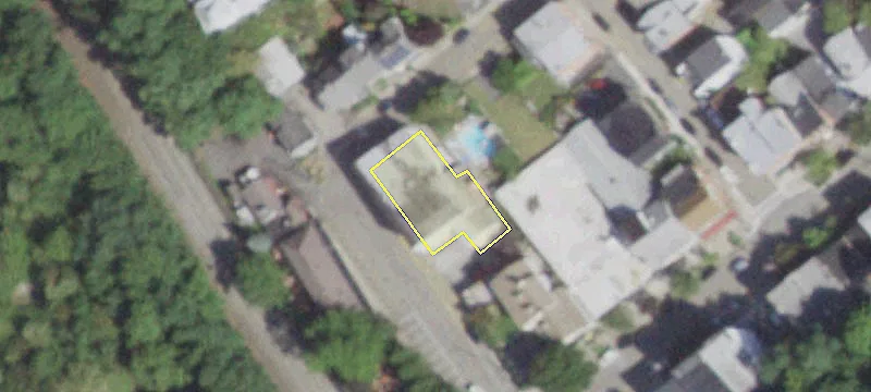 8 Depot Sq