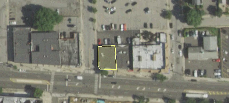 84 Hempstead Tpke, Unit 92