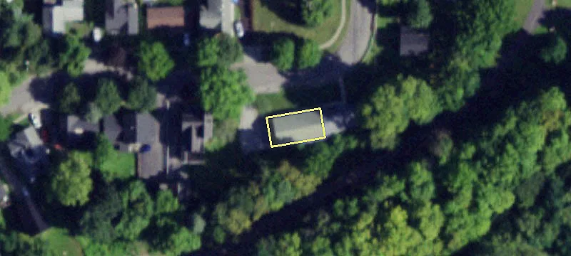 21 White St