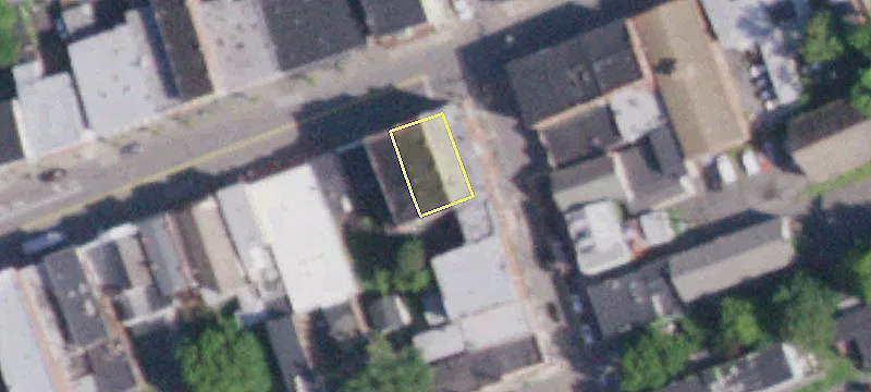 220 Main St