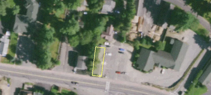 2241 Saranac Ave