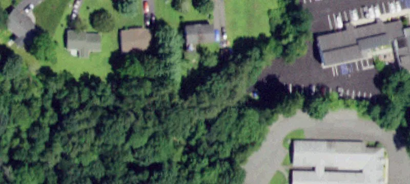 77 Troy Rd