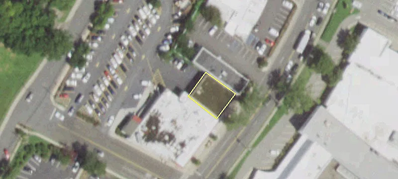 735 Post Rd
